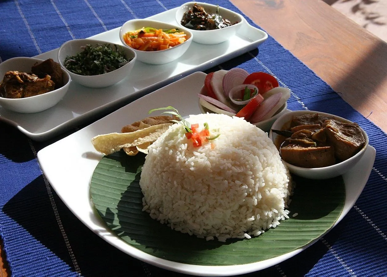 Mowbrey House Hotel Kandy Resort